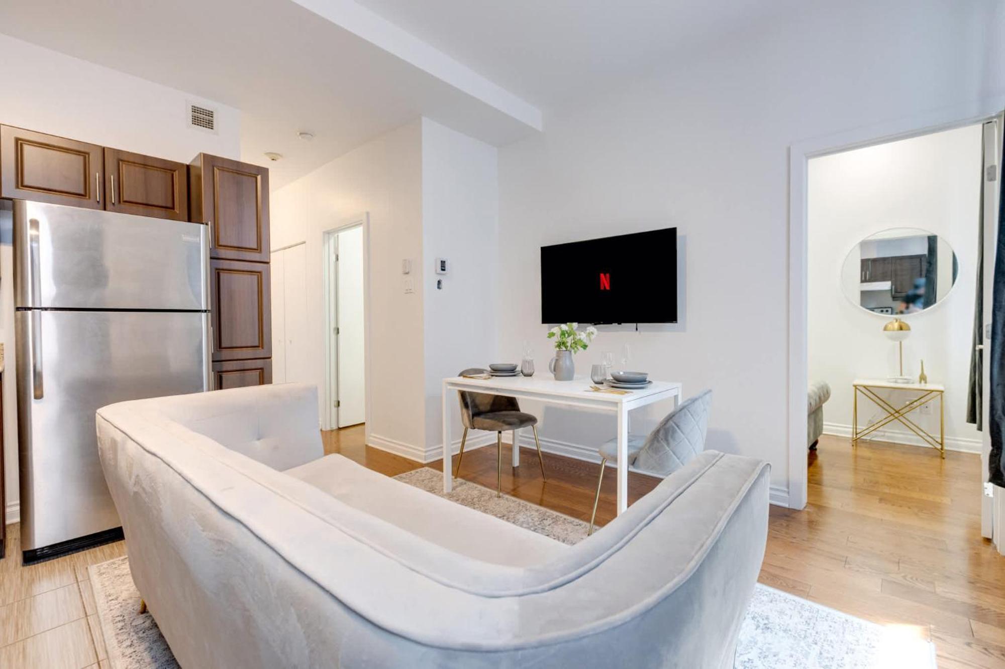 Ferienwohnung M11 - Stylish & Cozy 2Bdr In Plateau Montréal Exterior foto