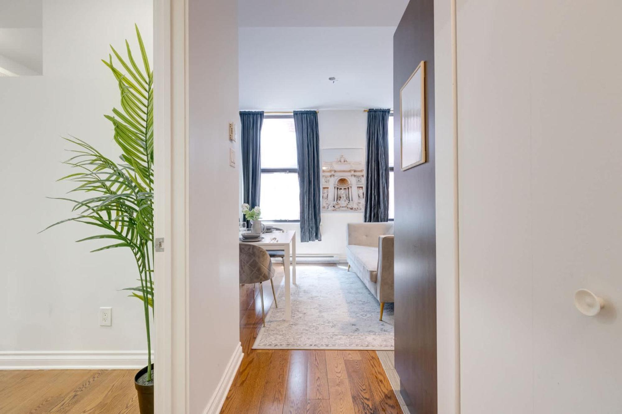 Ferienwohnung M11 - Stylish & Cozy 2Bdr In Plateau Montréal Exterior foto