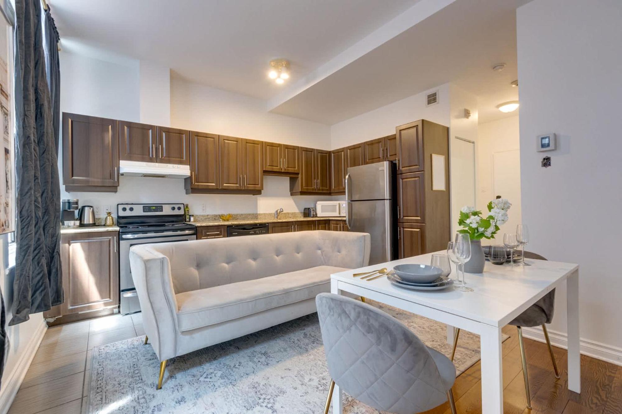 Ferienwohnung M11 - Stylish & Cozy 2Bdr In Plateau Montréal Exterior foto