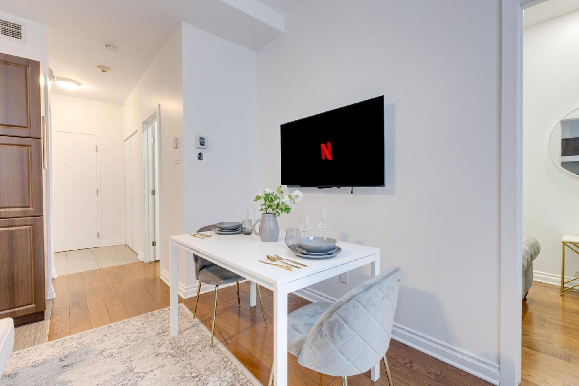 Ferienwohnung M11 - Stylish & Cozy 2Bdr In Plateau Montréal Exterior foto